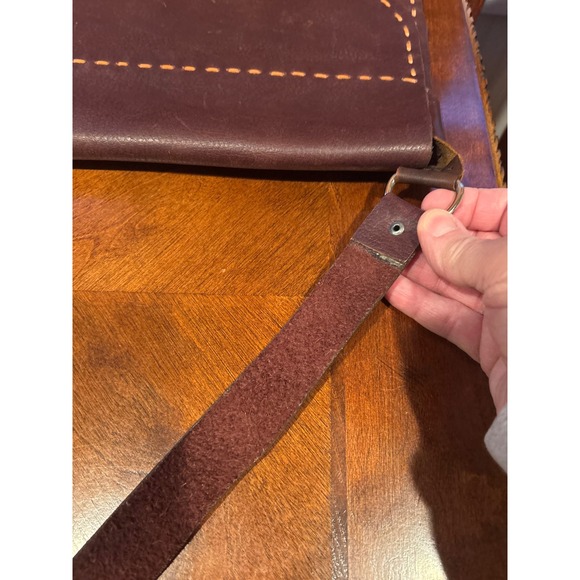 Handmade Brown Leather Messenger Bag Satchel Whipstitch Brass Latch Crossbody - Picture 13 of 17